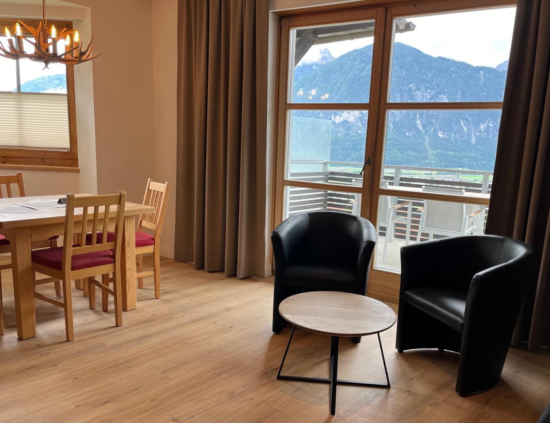Sun Apartments - With Dolomiten Panorama Lienz Dış mekan fotoğraf